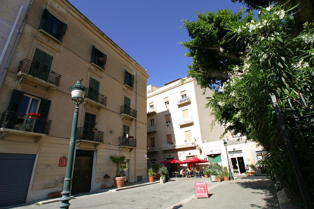 Alla Marina Bed And Breakfast Trapani Exterior photo